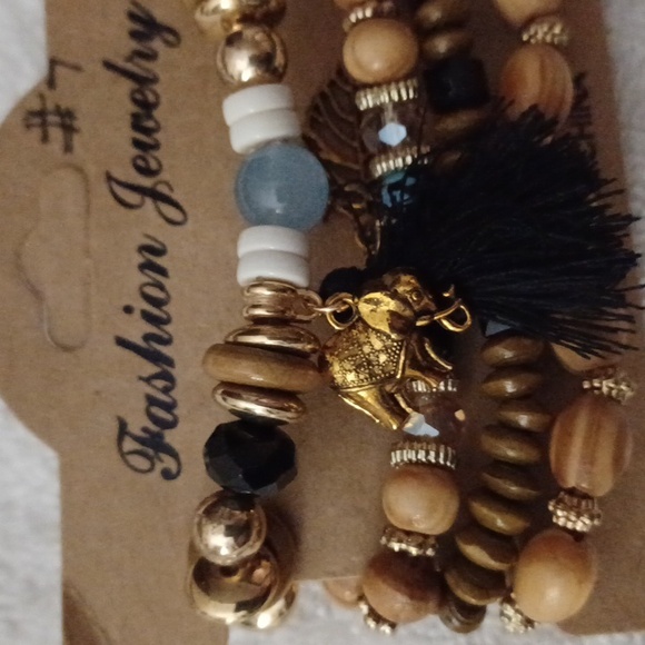 BEADED BRACELETS - Picture 5 of 5